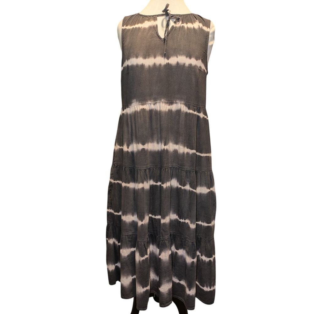 Old Navy Sleeveless Jumper Size M